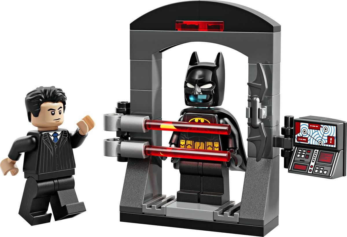 LEGO DC 30726 Batman Bruce Wayne and the Batsuit 2