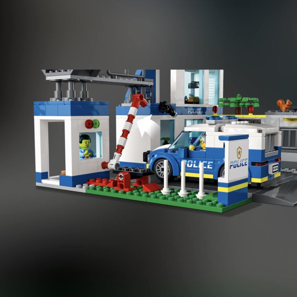 LEGO CITY 60316 Police Station 6 1024x1024