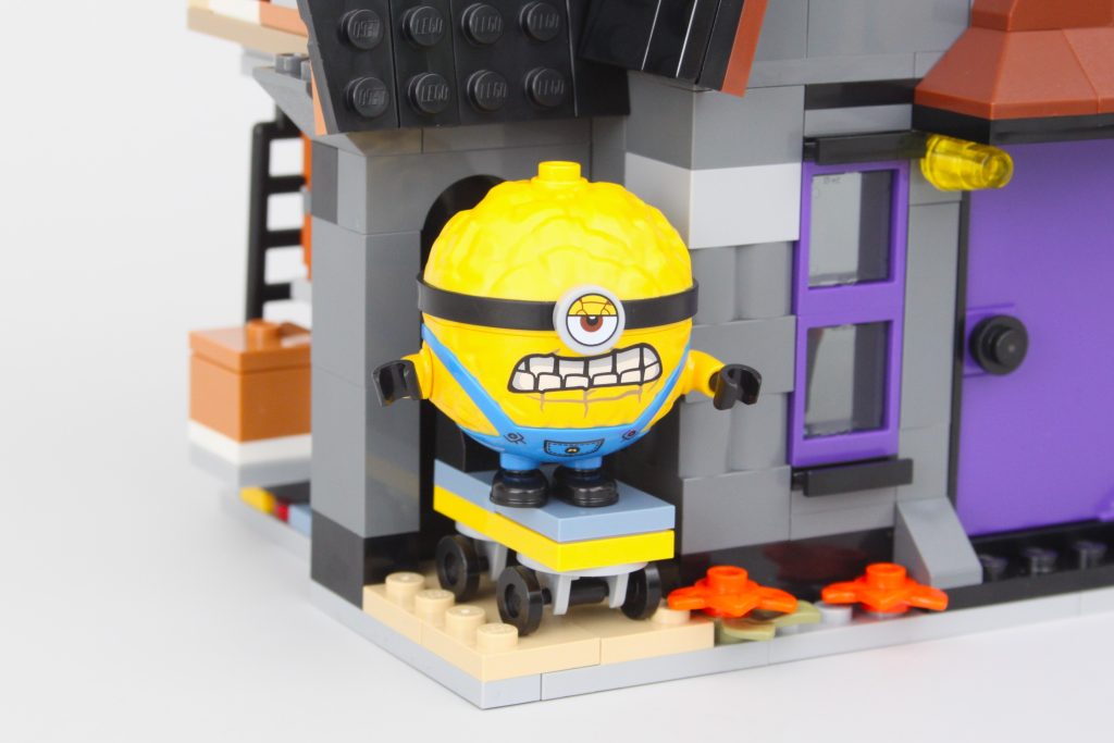 lego despicable me 4 75583 Minions And Grus Family Mansion review 36 1024x683